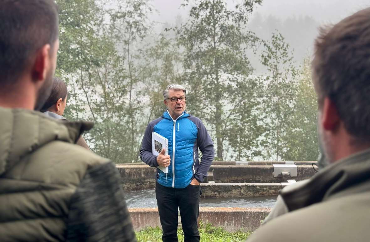 Land Kärnten vertreten durch Mag. Kerschbaumer zu Fließgewässerbewirtschaftung