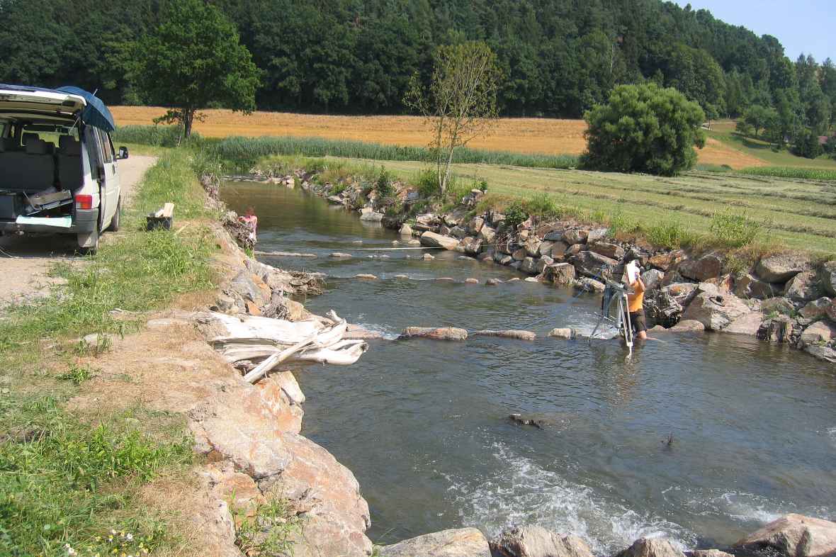 Arbeiten am Fluss