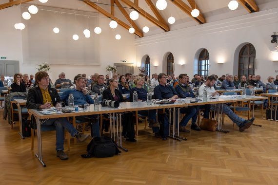 Voller Tagungssaal auch am Gewässerökologischen Tag.